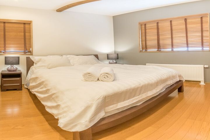 Room 3 of 17