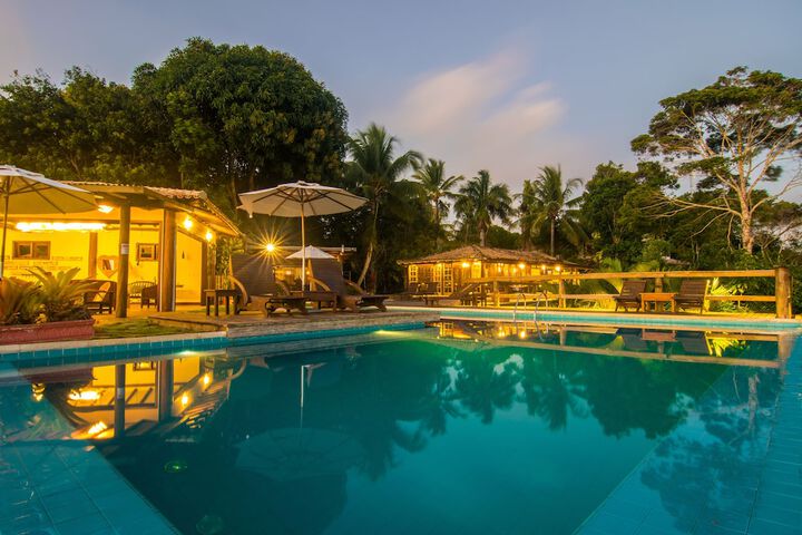 Pool Hotel