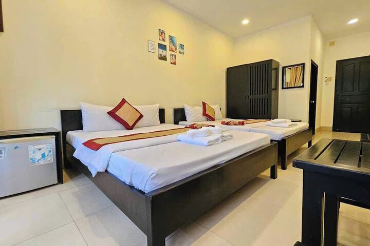 Room 8 of 22
