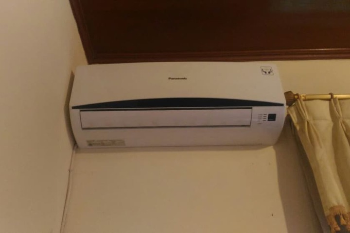 Room 14 of 25