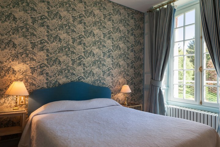 Room 18 of 54