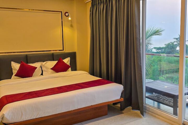 Room 8 of 23