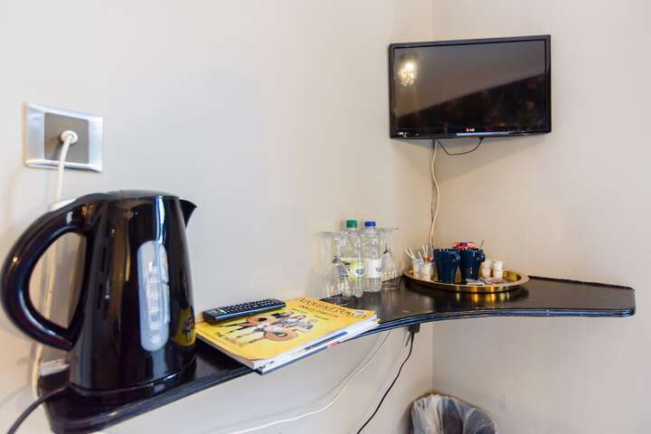 Room 120 of 153