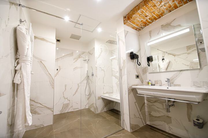 Bathroom Vanities