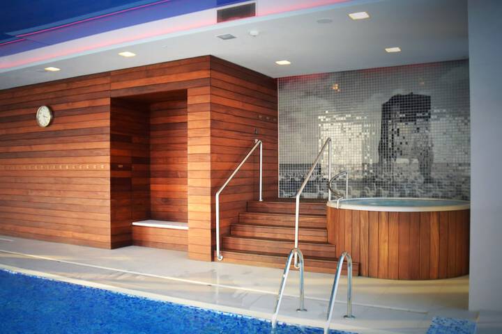 Pool 58 of 95