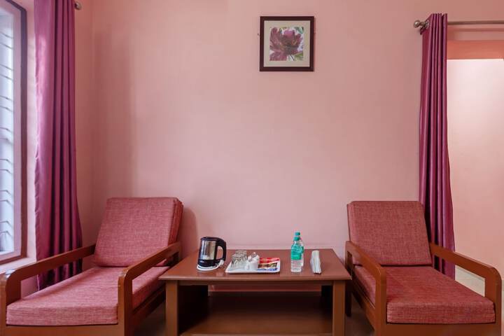 Room 12 of 33