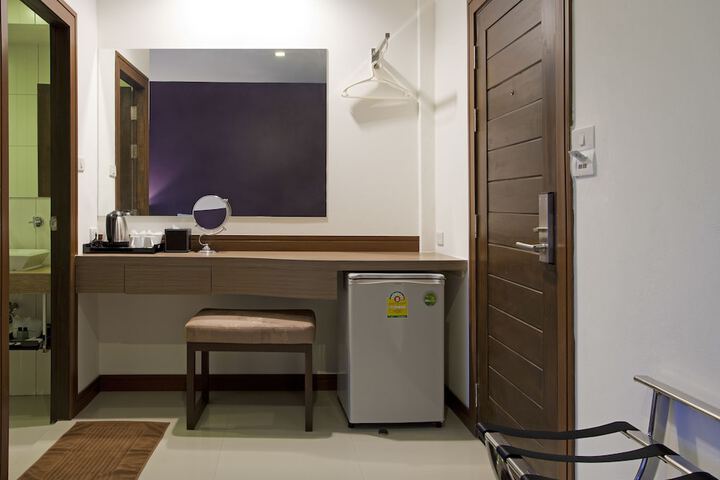 Room amenity