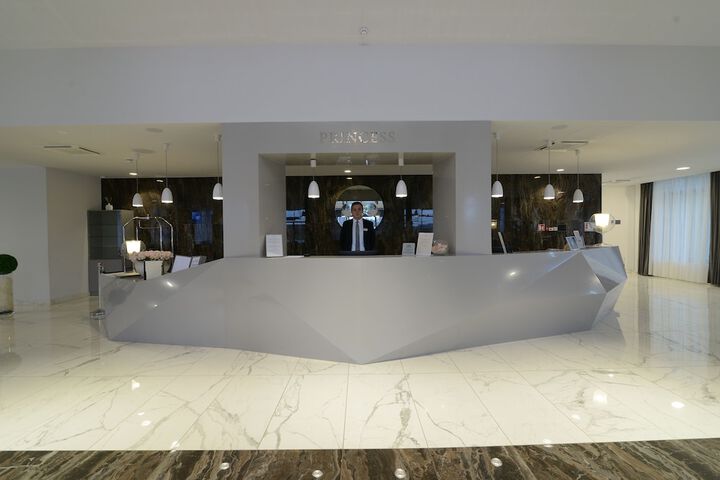 Hotel Interior 3 of 38