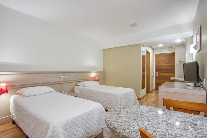 Room 9 of 91