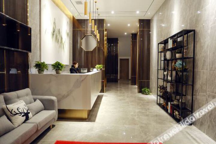 Hotel Interior 5 of 12