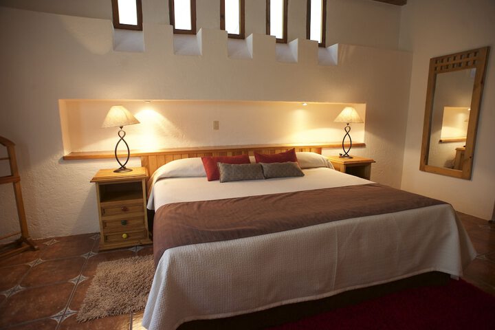 Room 3 of 46