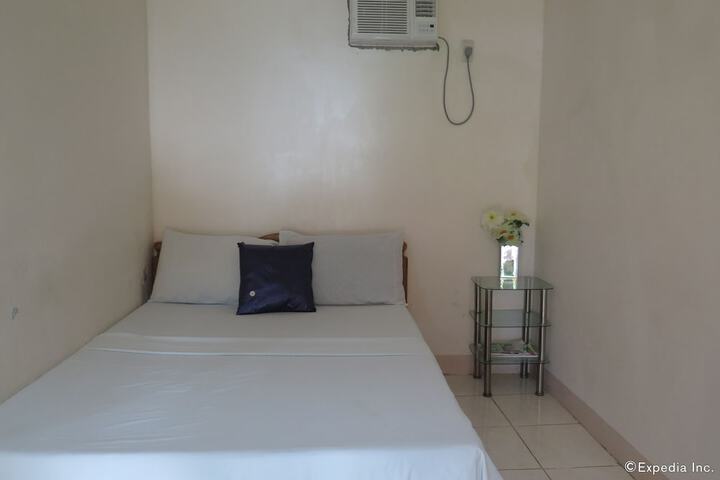 Room 7 of 24