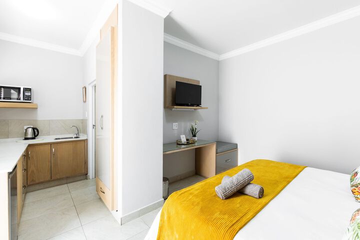 Room 15 of 63