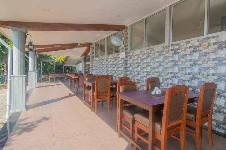 Hotel Interior 26 of 120
