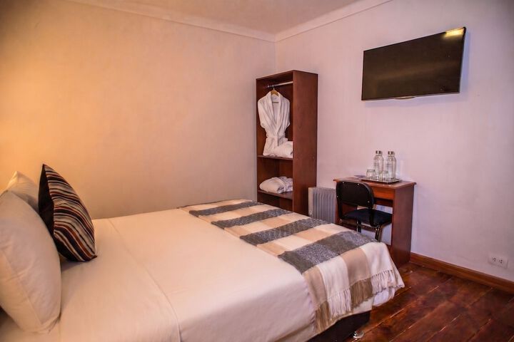 Room 10 of 52