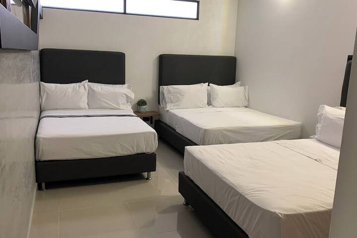 Room 13 of 61