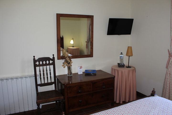 Room 6 of 45