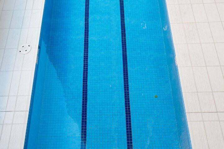 Pool 44 of 60