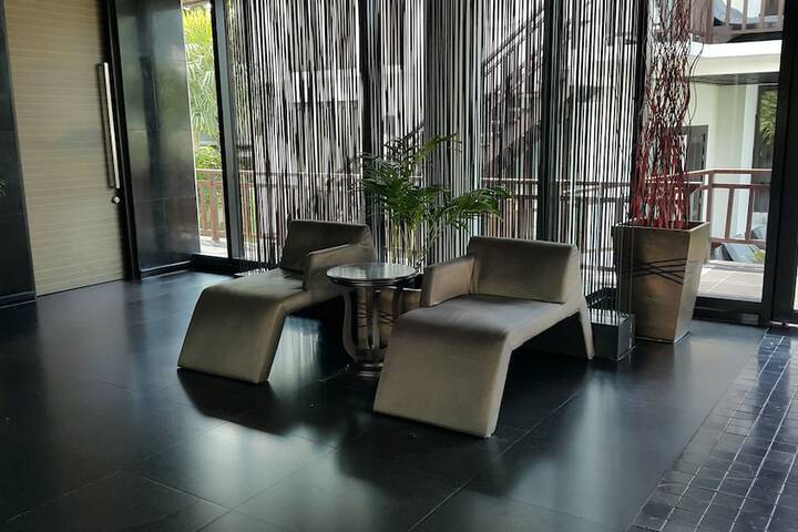 Lobby Photos