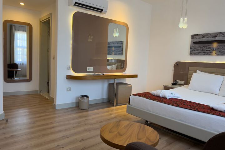 Room 42 of 113