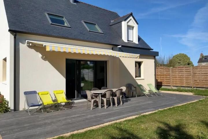 TIEGEZH - Maison familiale Carantec