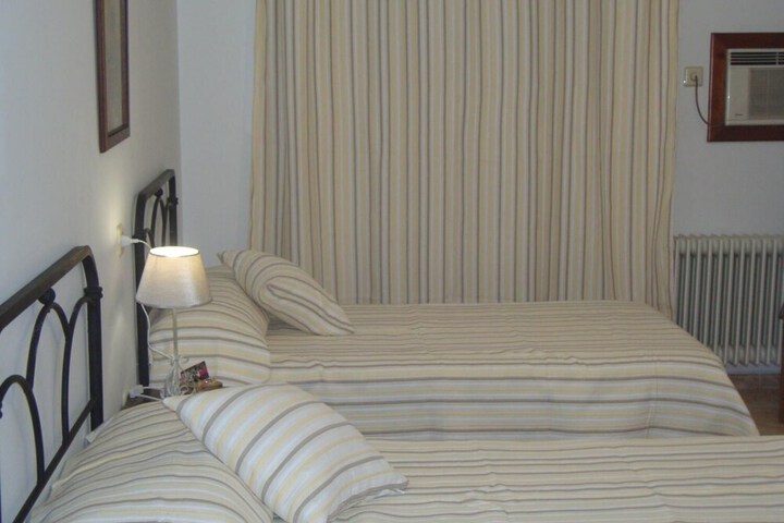 Room 9 of 45