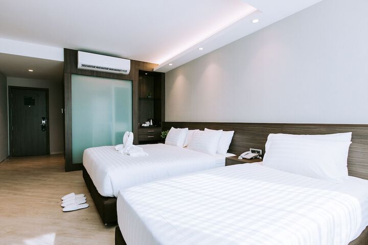 Room 20 of 100