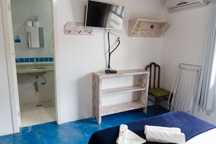 Room 48 of 99