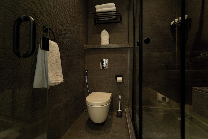 Room 133 of 148