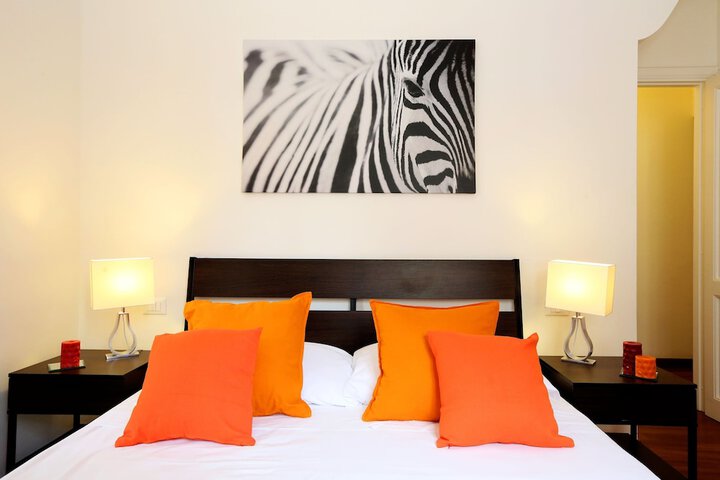 Room 6 of 23