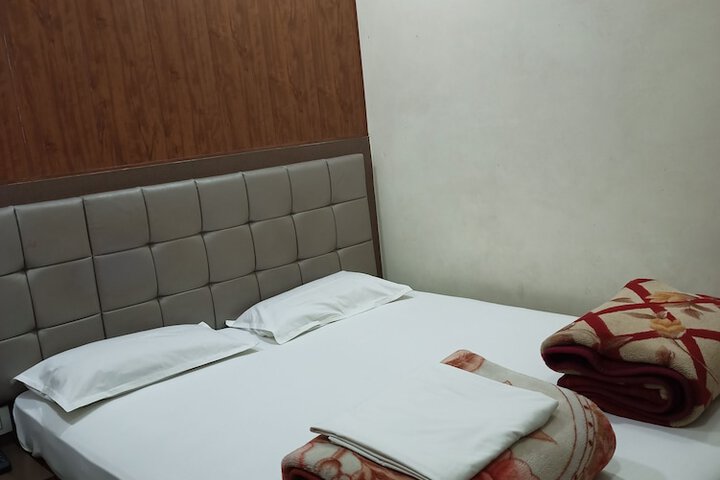 Room 16 of 79