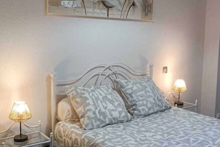 Room 4 of 39