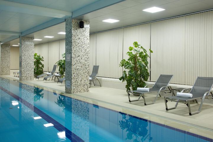 Pool 62 of 219
