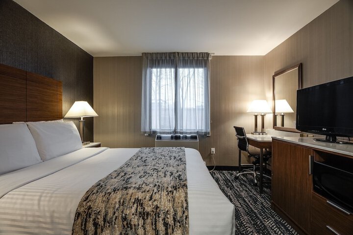Room 14 of 82