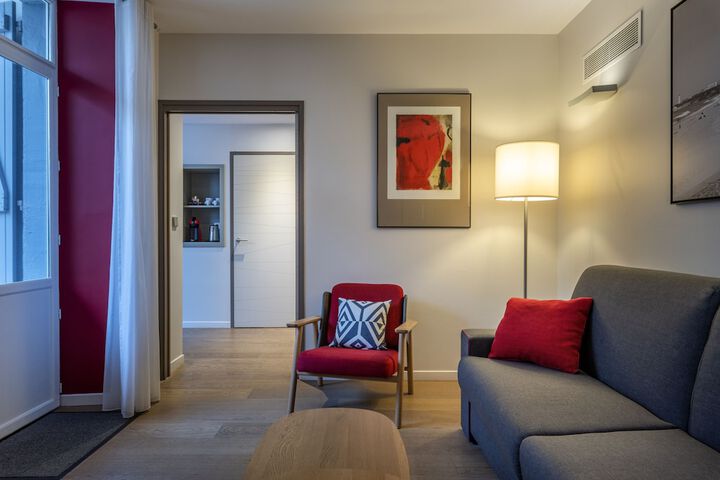 Room 27 of 55