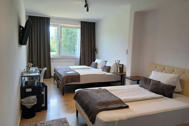 Room 33 of 57