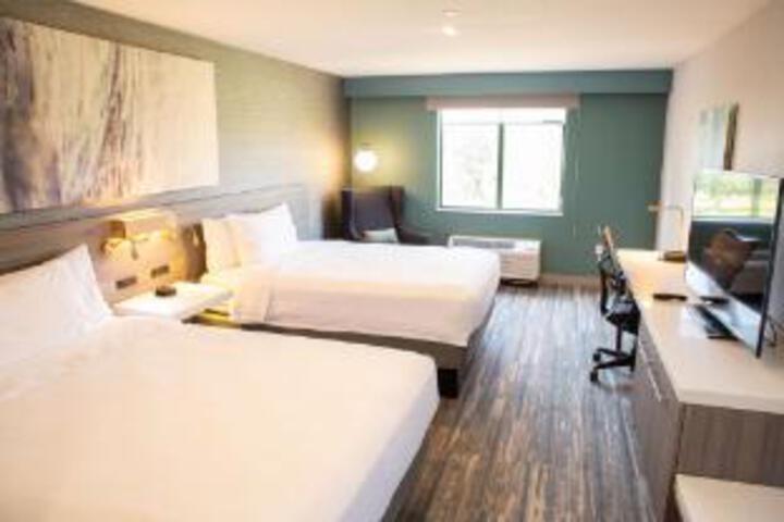 Room 26 of 27
