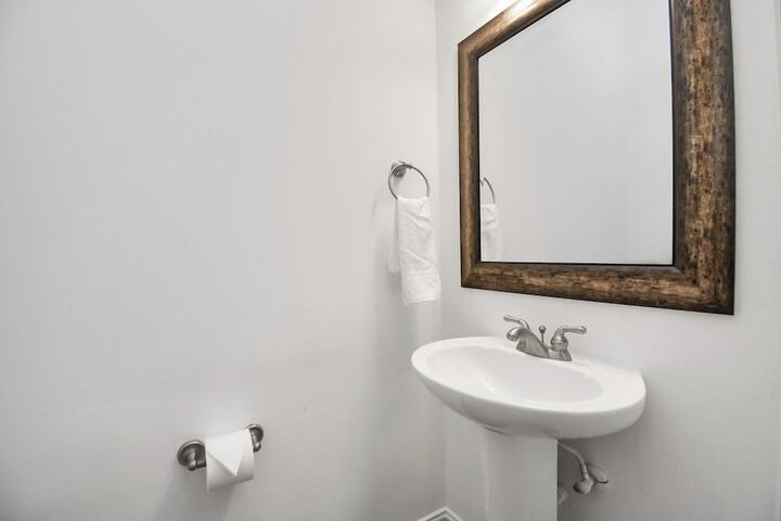 Room 42 of 56