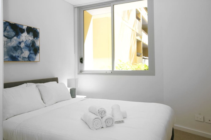Room 4 of 19