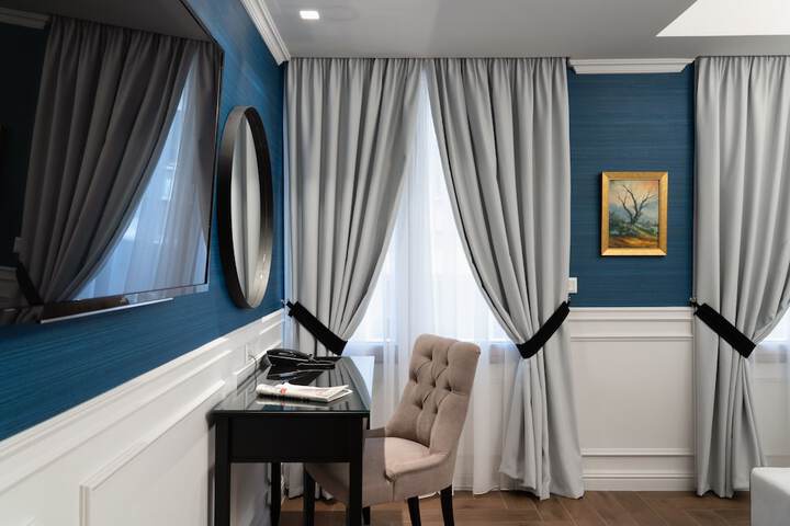 Room 38 of 63