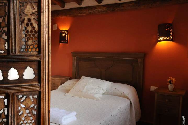 Room 3 of 45