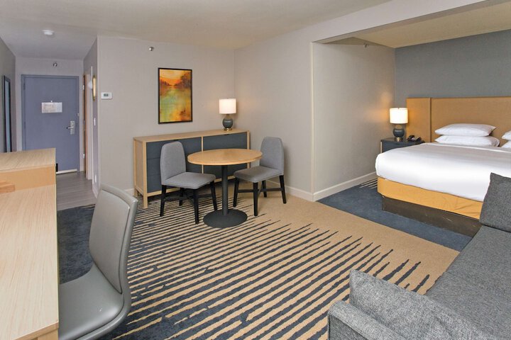 1 King Bed (16 of 22)