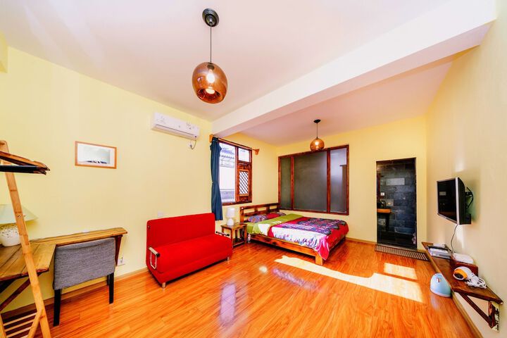 Room 7 of 30