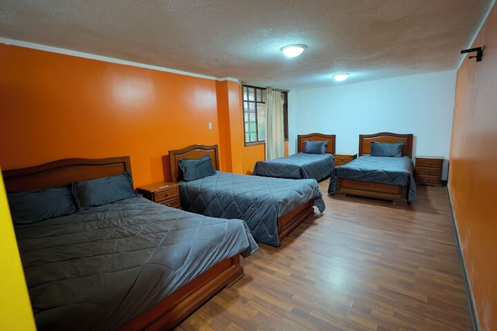 Room 25 of 47
