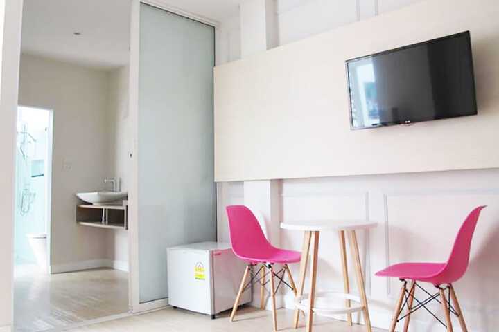 Room 14 of 59