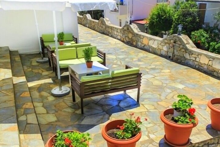 Terrace/Patio 56 of 64