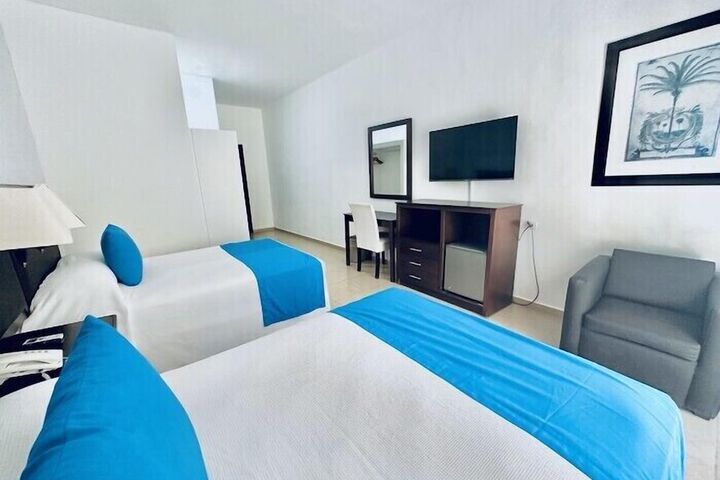 Room 8 of 42