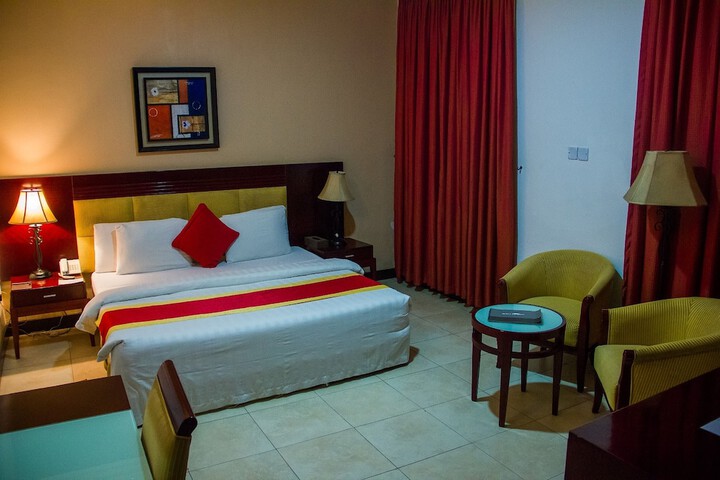 Room 28 of 45