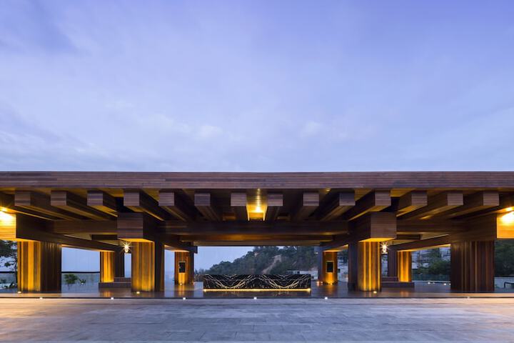 Hotel Interior 2 of 139