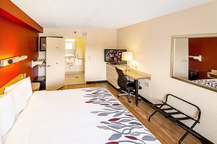 Standard | King Bed (20 of 22)
